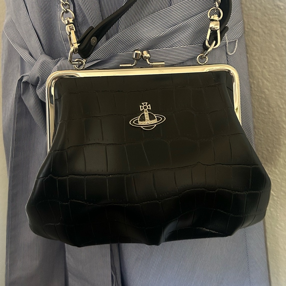 Vivienne Westwood Croc Embossed Frame Bag Black Chain Strap Like New - Picture 2 of 12